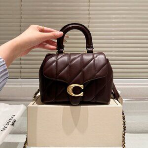 COACH women's handbag size: 19*14*9.5 cm